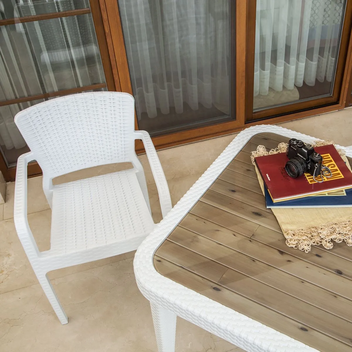 Dellonda Armchair Durable, Weather Resistant PP Body, Stackable x 6 - White