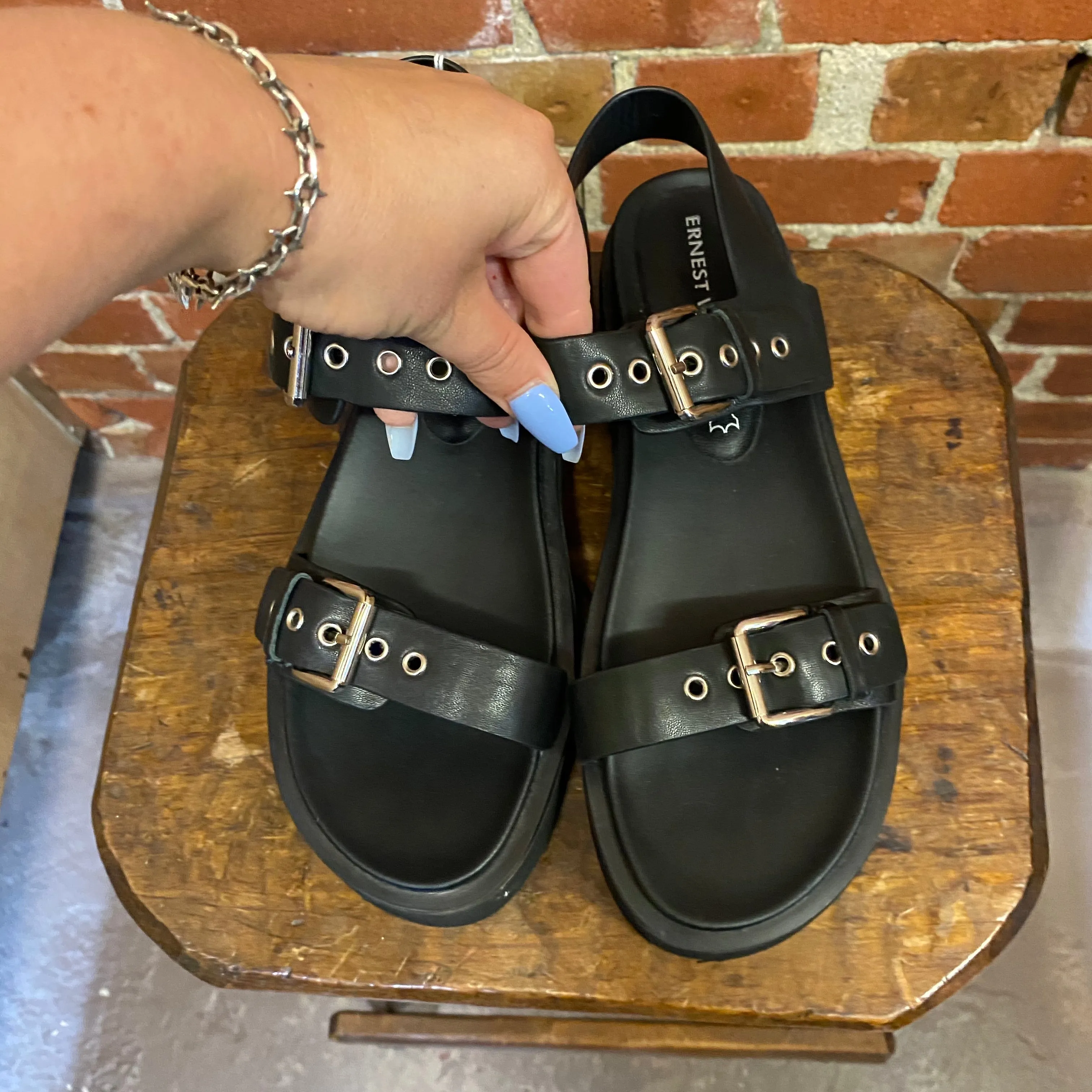 EARNET WYDLER chunky leather sandals 40