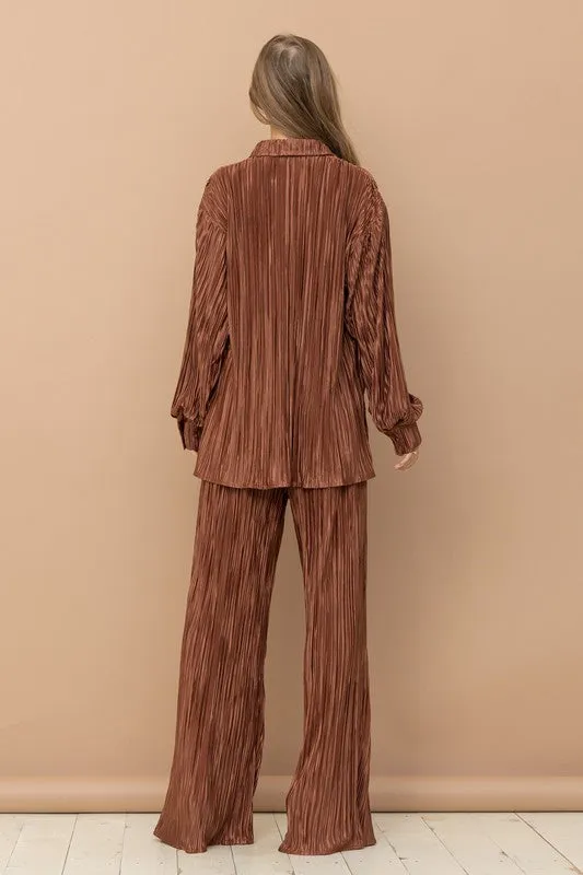 Effortlessly Chic Pleated Set