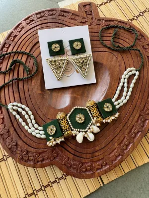 Haisha Necklace   Earrings Set