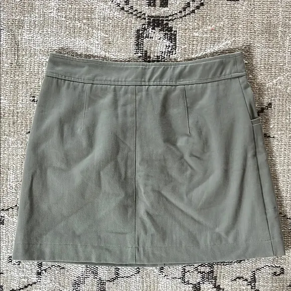 INTERMIX Palmer Olive Green Button-Up Mini Skirt 8 Medium