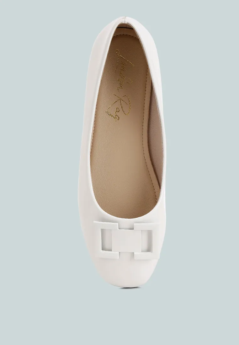 Nek Embellished Flat Ballerinas By RAG