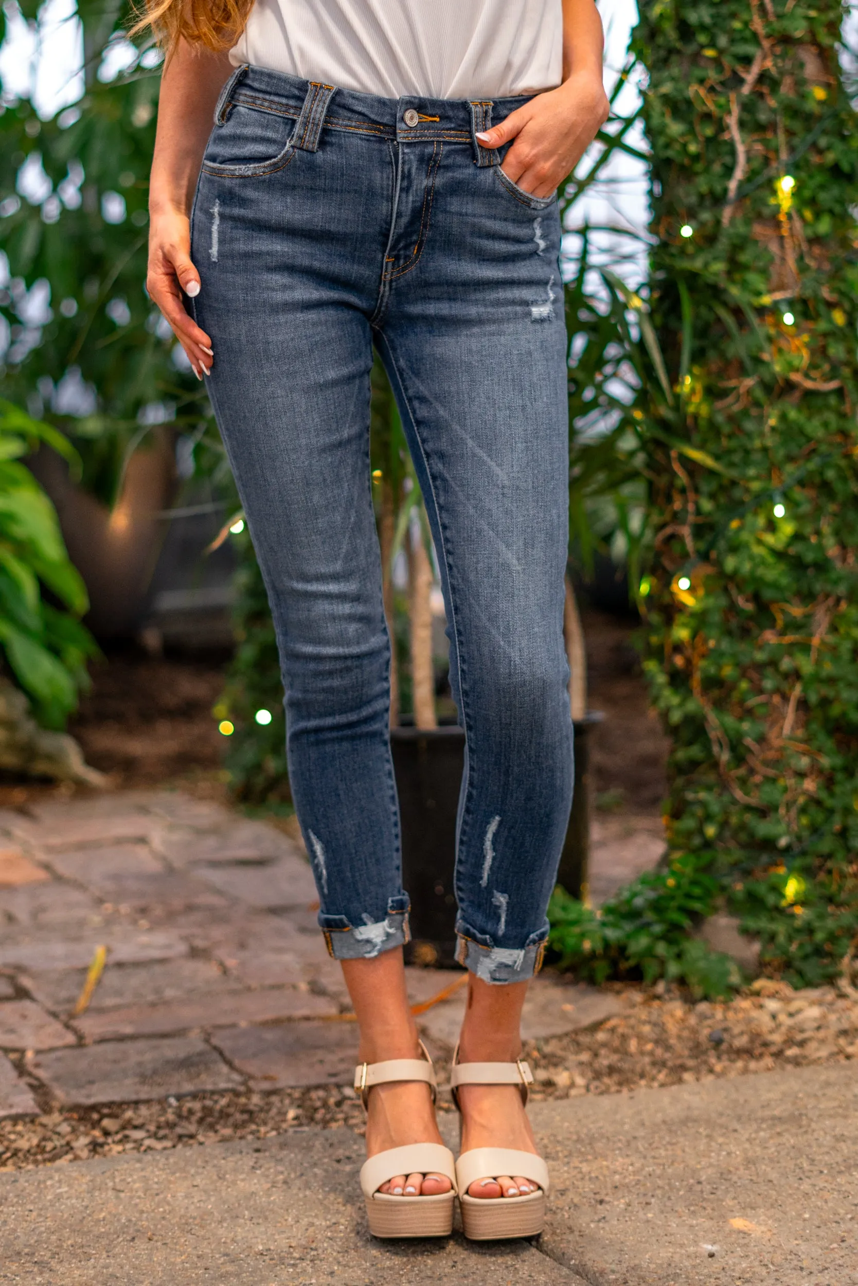 Serenity Dart Detailed Mid Rise Skinny