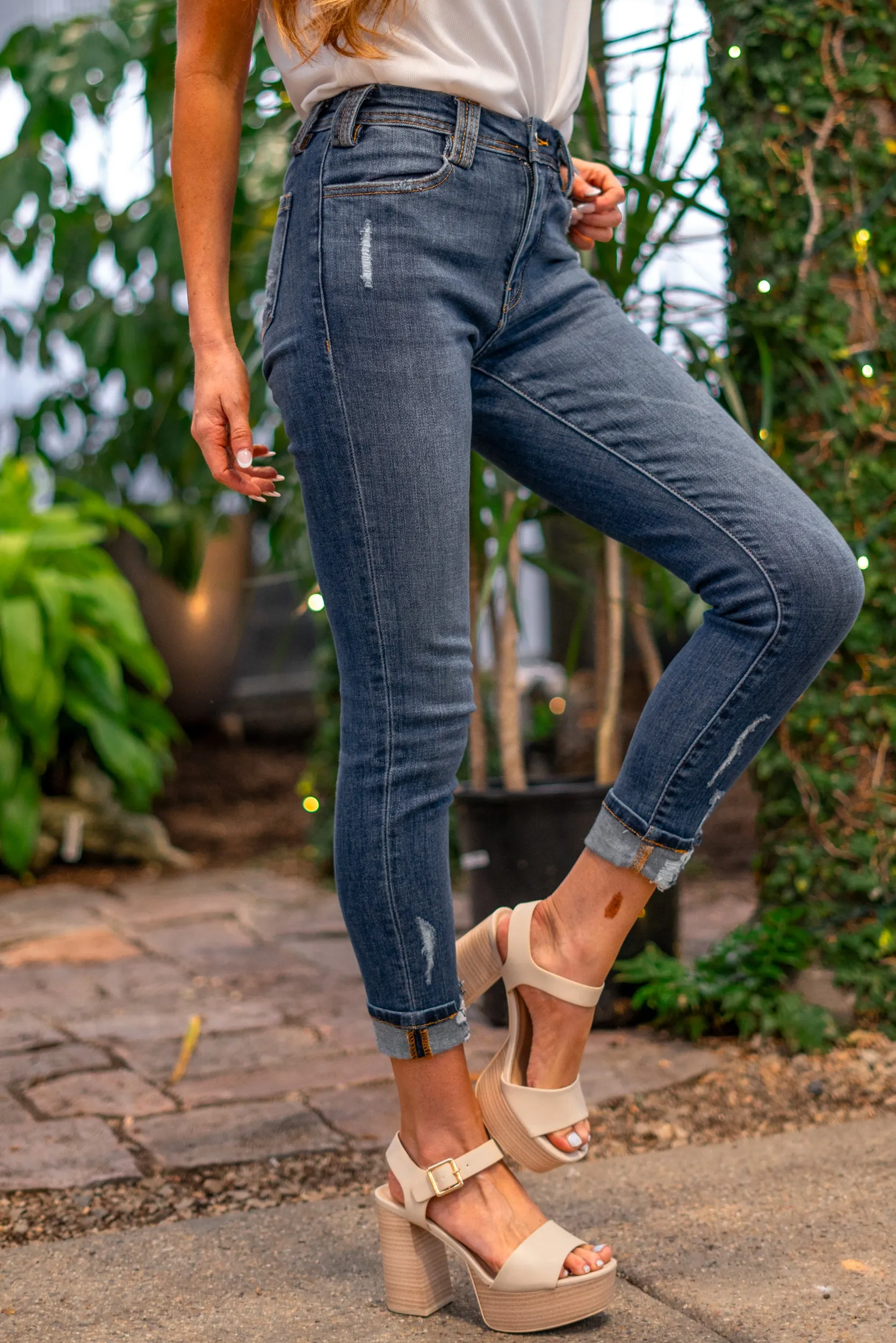 Serenity Dart Detailed Mid Rise Skinny