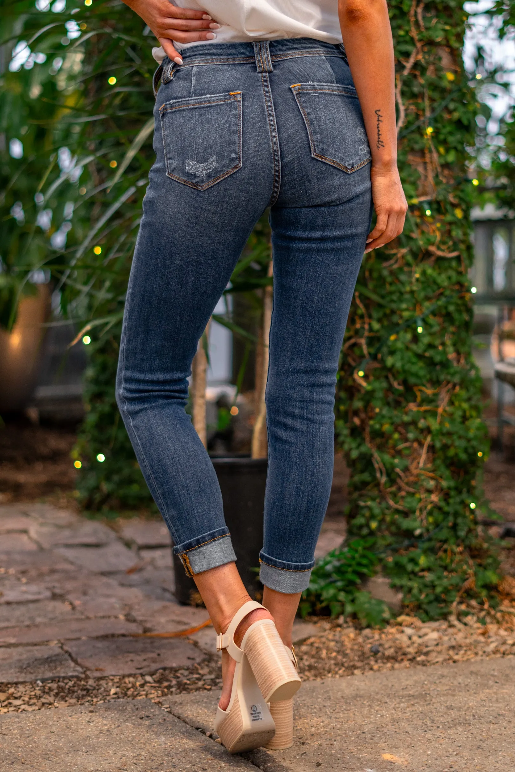 Serenity Dart Detailed Mid Rise Skinny